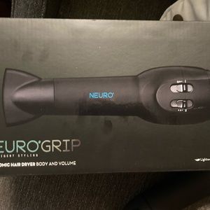 Paul Mitchell Ergonomic Nuero Grip Hair Dryer